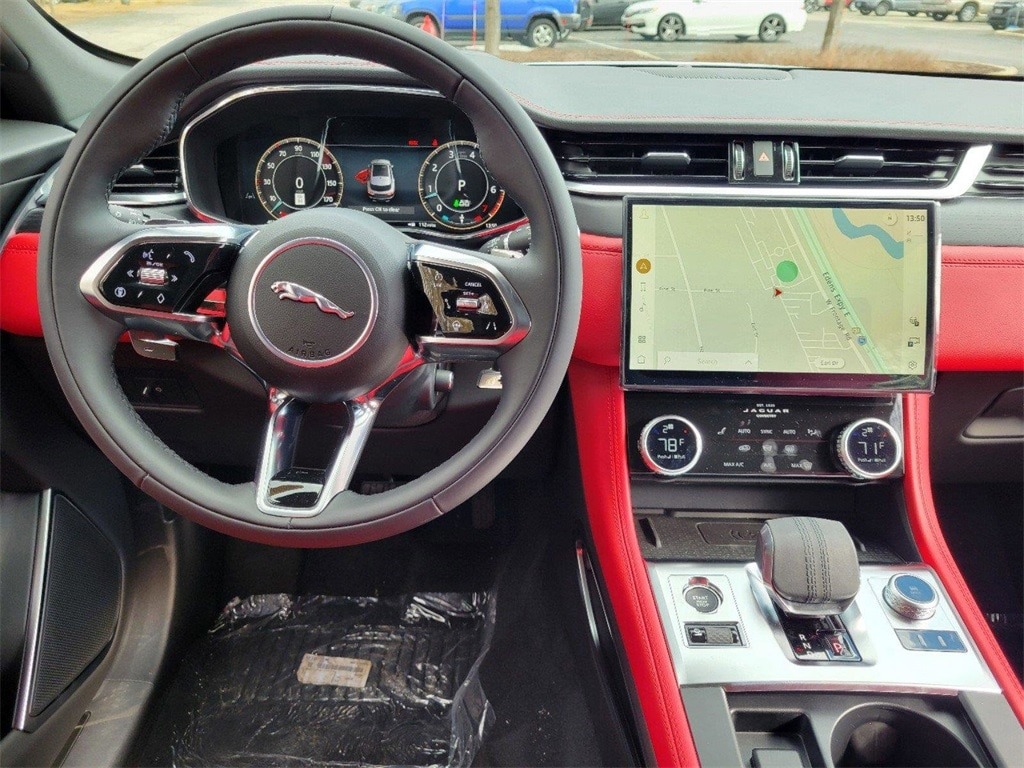 jaguarnf's tweet image. The 2026 Jaguar F-PACE P250 R-Dynamic S brings dynamic power, AWD control, and a Mars Red Windsor leather interior to every journey.

For more info call 847-446-6665 or visit bit.ly/4rod9CY
Stock No. J26000 | #JaguarFPACE