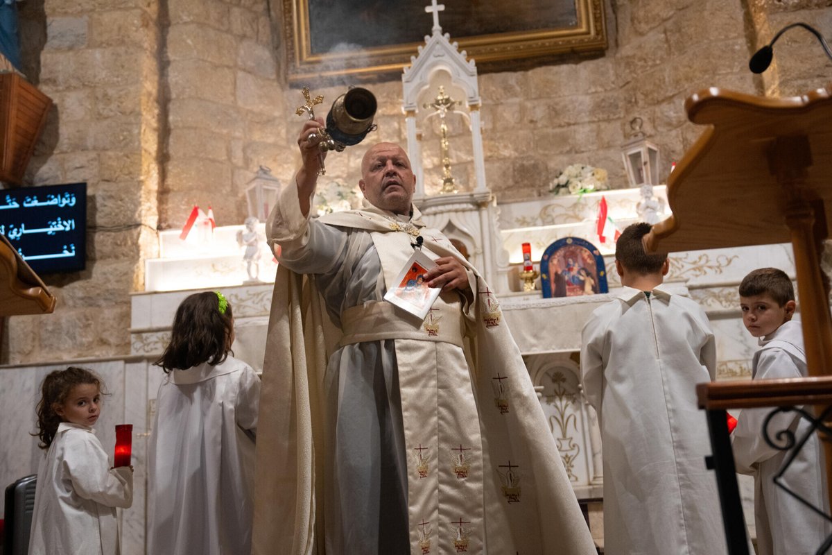 « Il a été tué en aidant » : au Liban, des chrétiens sous le choc de la mort du père Pierre dans une frappe israélienne
➡️ l.leparisien.fr/Gm3c