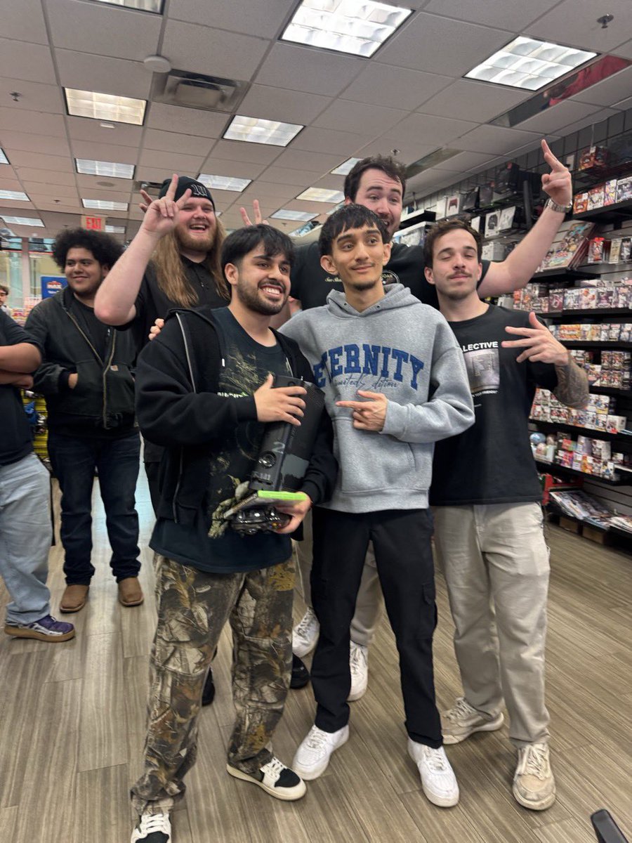 SoaR Zephy tweet media