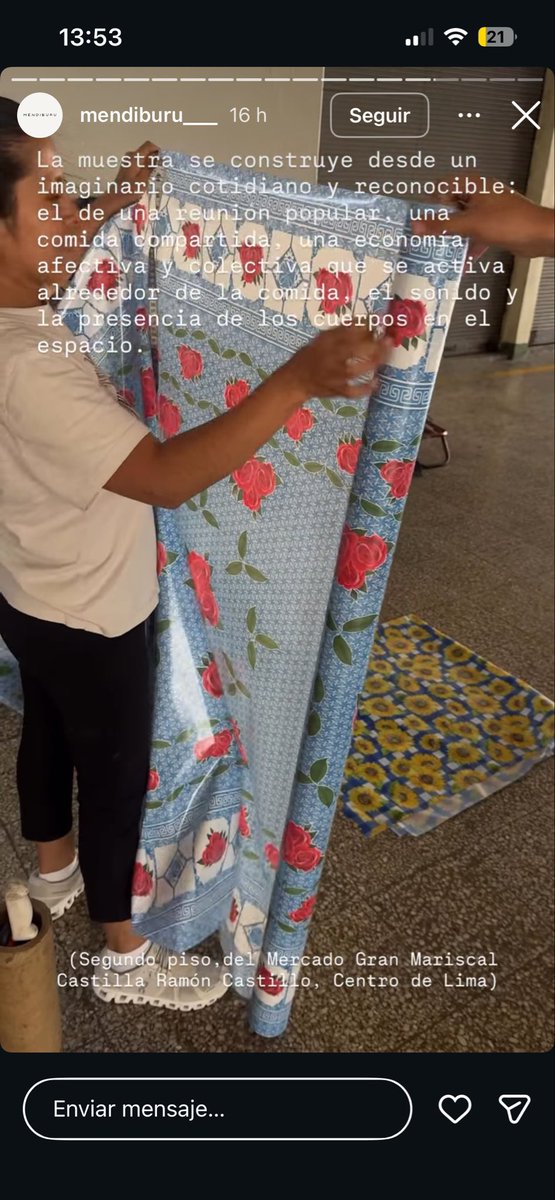 Aunque tengo varias cosas que decir sobre la "pollada" en Miraflores, tengo poco tiempo (chamba ante todo):
cuando hacemos una pollada, no compramos esos tickets ni el mantel PVC ni todo ello por ser "estética pollada" como si fuese Halloween. Se compra por lo útil y económico