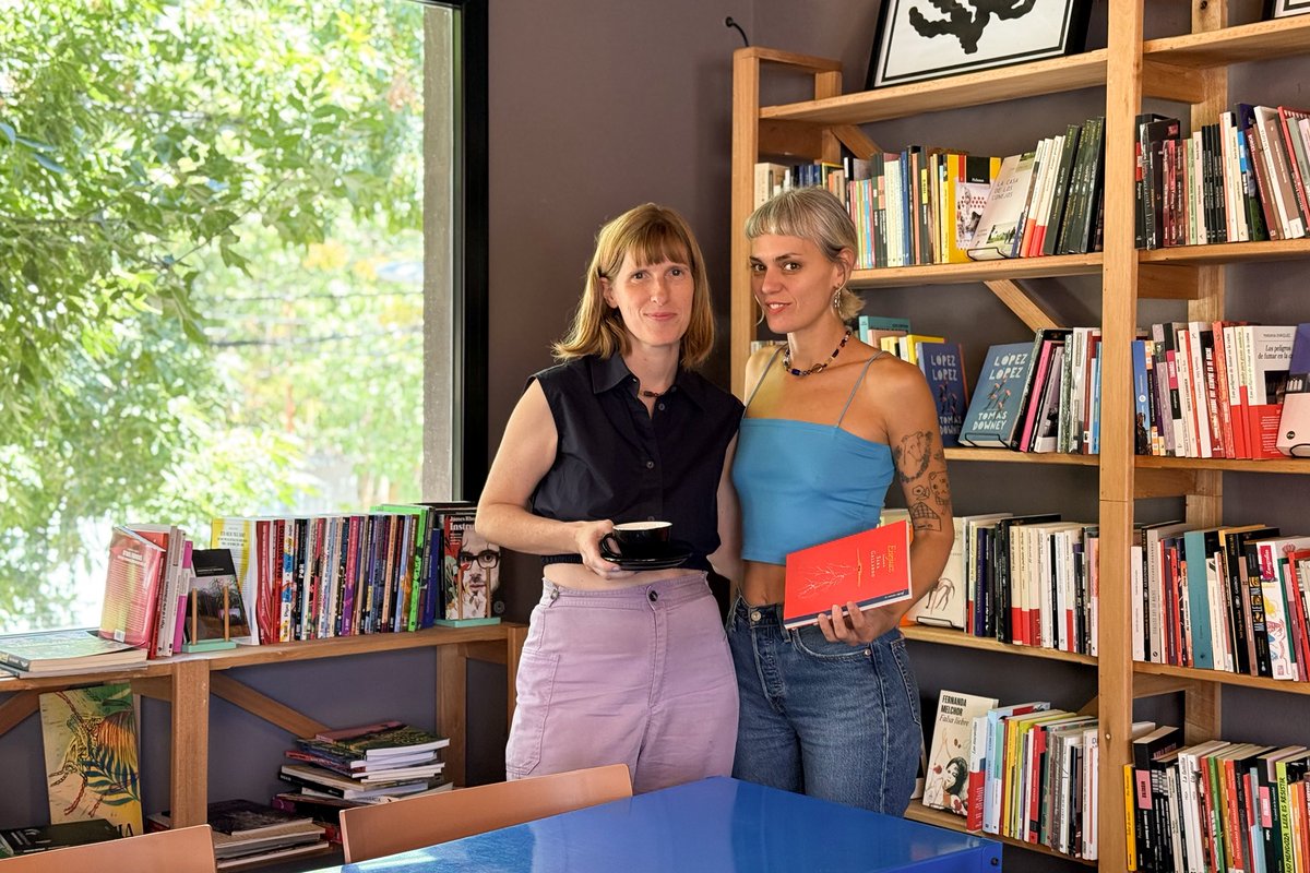 Hola Siberia en Borrego: el reencuentro más esperado (libros y el café) pintamagazine.com/adn-platense/s…