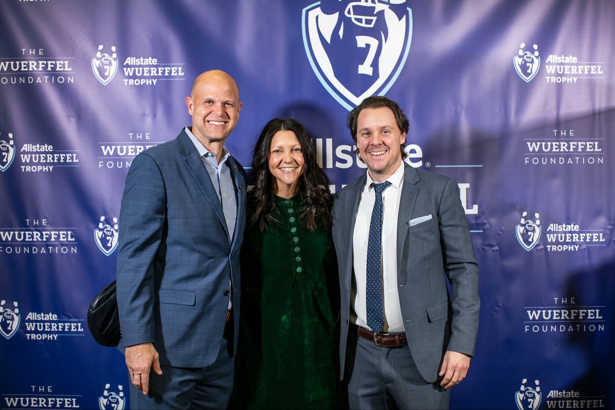 Allstate Wuerffel Trophy tweet media