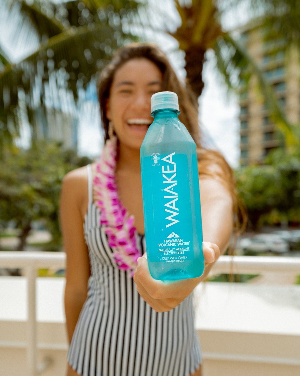 waiakea's tweet photo. Thirsty? We got you 🩵
A little reminder…live aloha, and drink Waiākea 🤙
https://t.co/joY3XqHa76 https://t.co/fG9MBGeU6l
