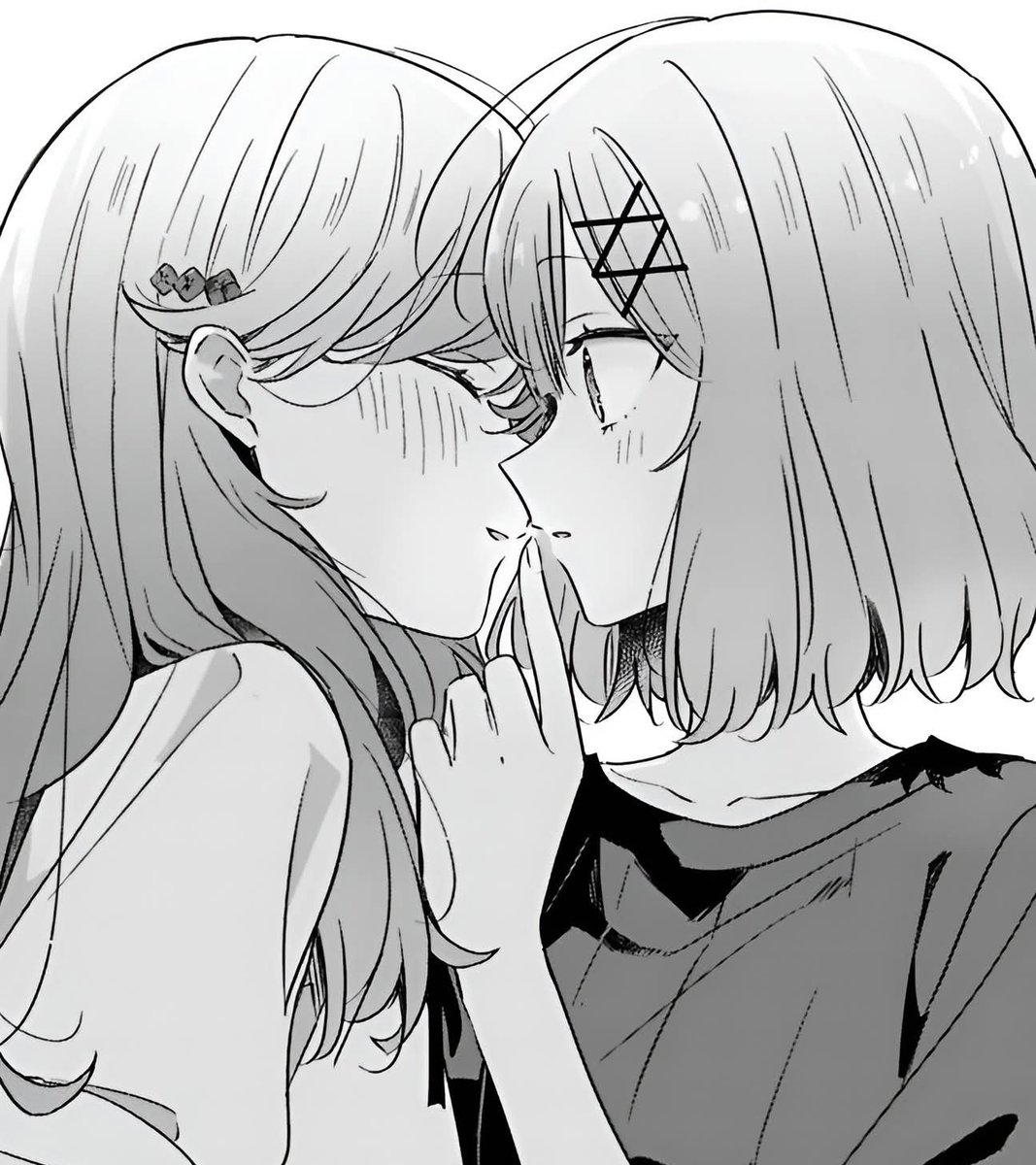 ViCoSempai193's tweet photo. La trilogía del casi casi casi beso de Renako y Ajisai 😊💯

NL // Manga // Anime https://t.co/gqCfRktChk
