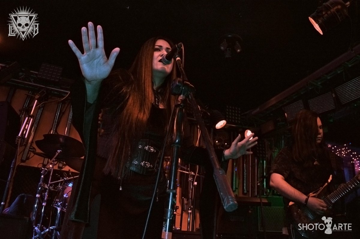 LlamadoBestia's tweet image. Fotografías de #Evercloud en su participación en El #MexaFest, en el Rock Son en #CuautitlanIzcalli.  

📸de #ShotoArte