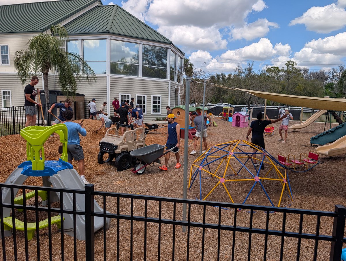 SCF Baseball tweet media