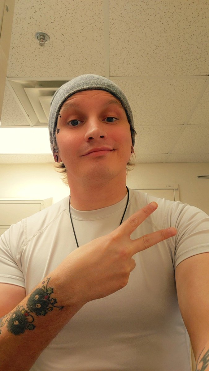 Adonis Thuul 🐙🌌🏴☠️ tweet media