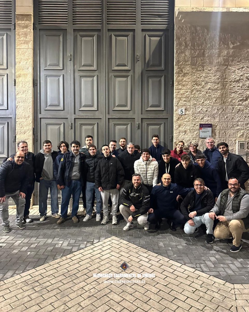 correonistas's tweet photo. 𝐄𝐍𝐒𝐀𝐘𝐎

Esta tarde ha tenido lugar el primer ensayo de los correonistas de Nuestra Señora del Traspaso y Soledad de Viñeros.

#CofradíasMLG https://t.co/BYutRGE7Kd