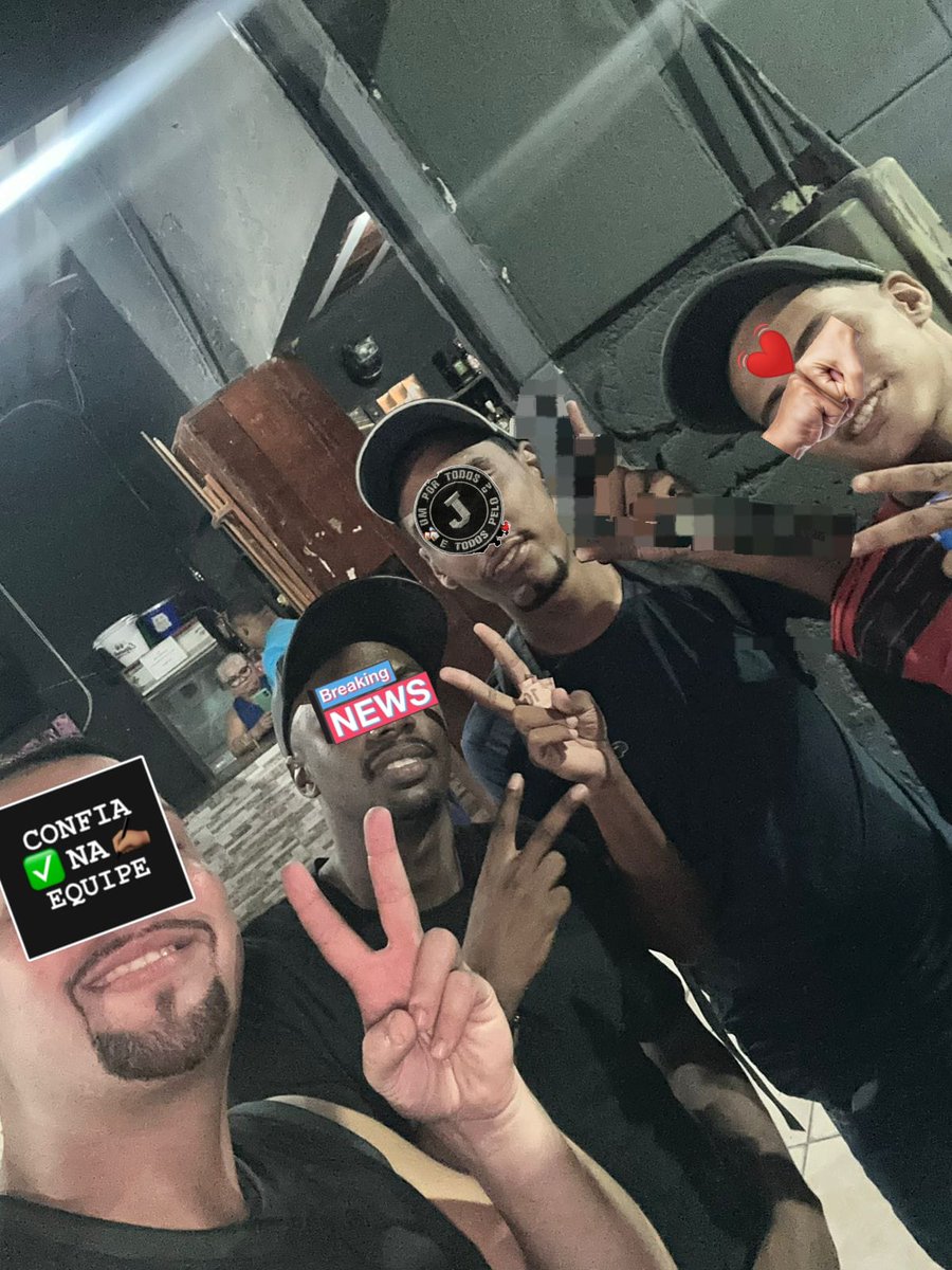 menorc2208's tweet photo. Trem do caos e nos mesmo voltei putão 🚂✌🏾😡🏳️ https://t.co/WfYcu2pPaj