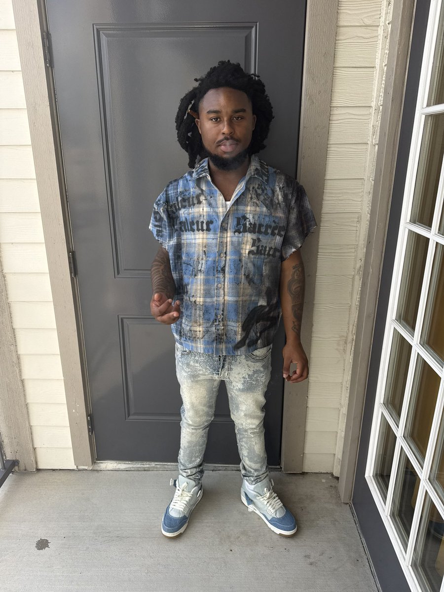 nolimitkeem's tweet photo. Ima do my dirt by lonely  ain’t no 🐀on me  #bdayrecap https://t.co/WnZNyiEM7z