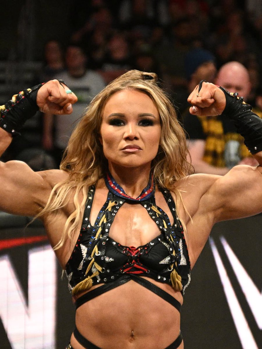 Crucifixio's tweet image. Of course, the 6-woman gauntlet from last night wouldn’t have been possible without the participation of Lyra Valkyria, IYO SKY, Raquel Rodriguez, Ivy Nile and Asuka, 5 WWE superstars who turn everything they touch into gold. They ARE the RAW women’s division.

#WWERaw