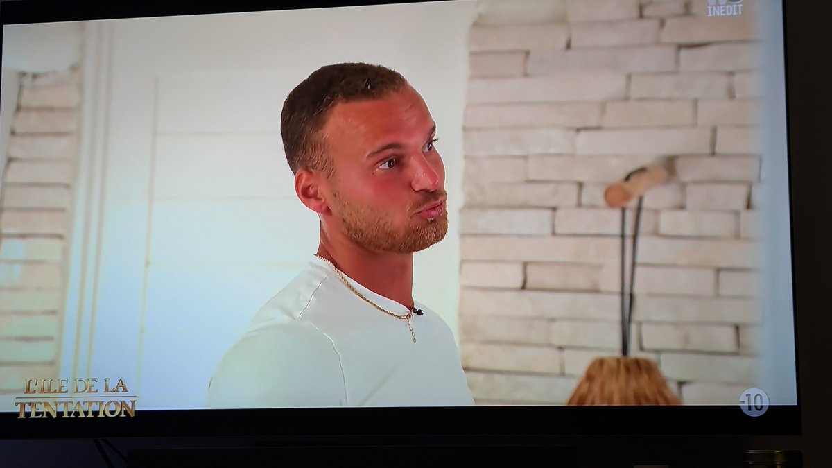 beuzinsky tweet media