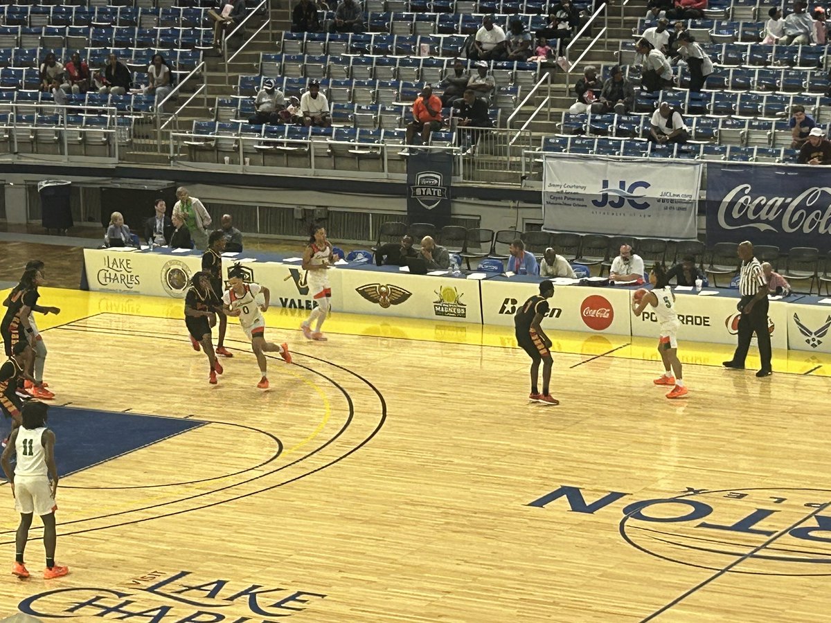 IbervilleAth1's tweet image. Final 
East Iberville 59
Lakeview 42

East Iberville will play for the State Championship 
Friday at 4:00 

Geaux Tigers !!!!

#ibervilleparishschools
#movingforward
#marshmadness