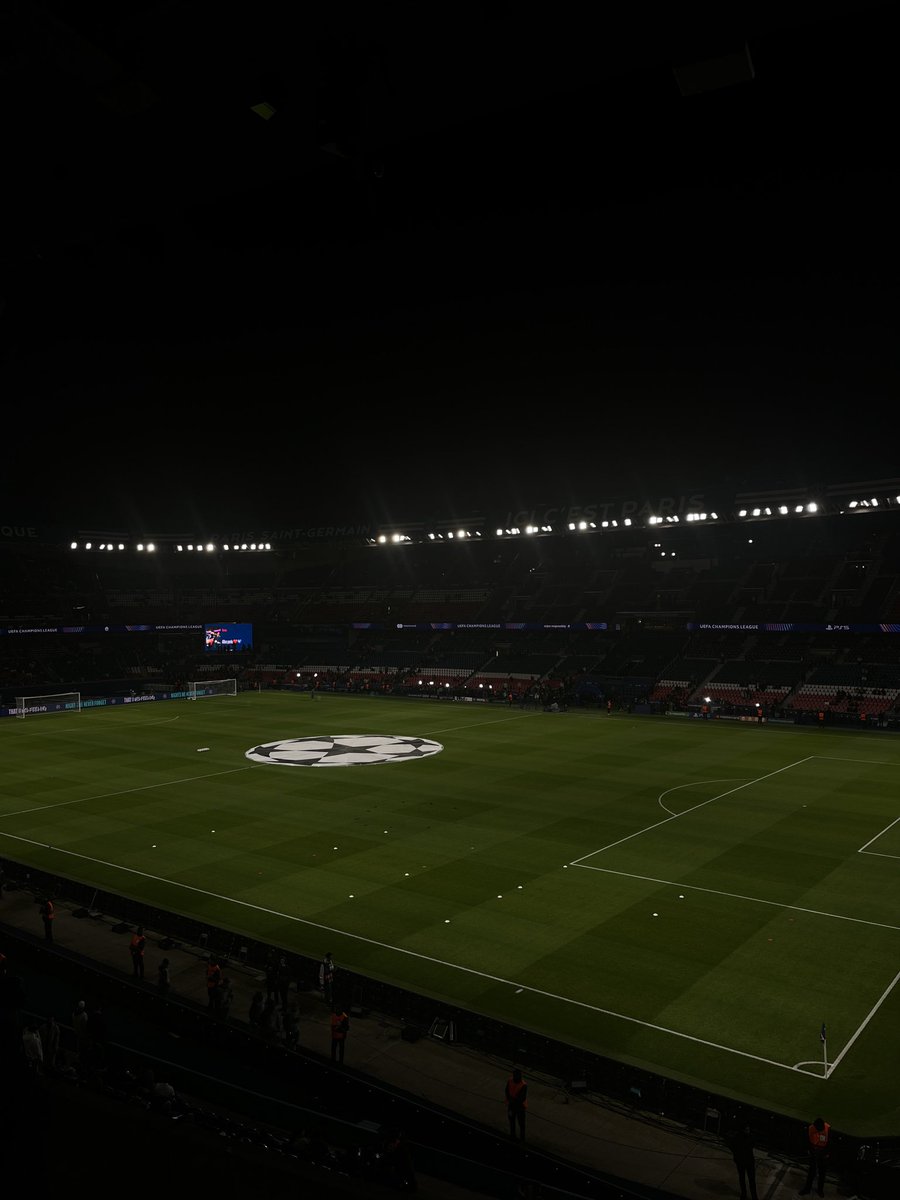 PSG CHELSEA 
122€ CEST CADEAU PR CE MATCH

CAT 9 ACCÈS 308

<a href="/Wissamjr_/">Wissss</a> <a href="/DestinationFoot/">Destination Foot 🏟</a> je vs re dérange une nouvelles fois 😅