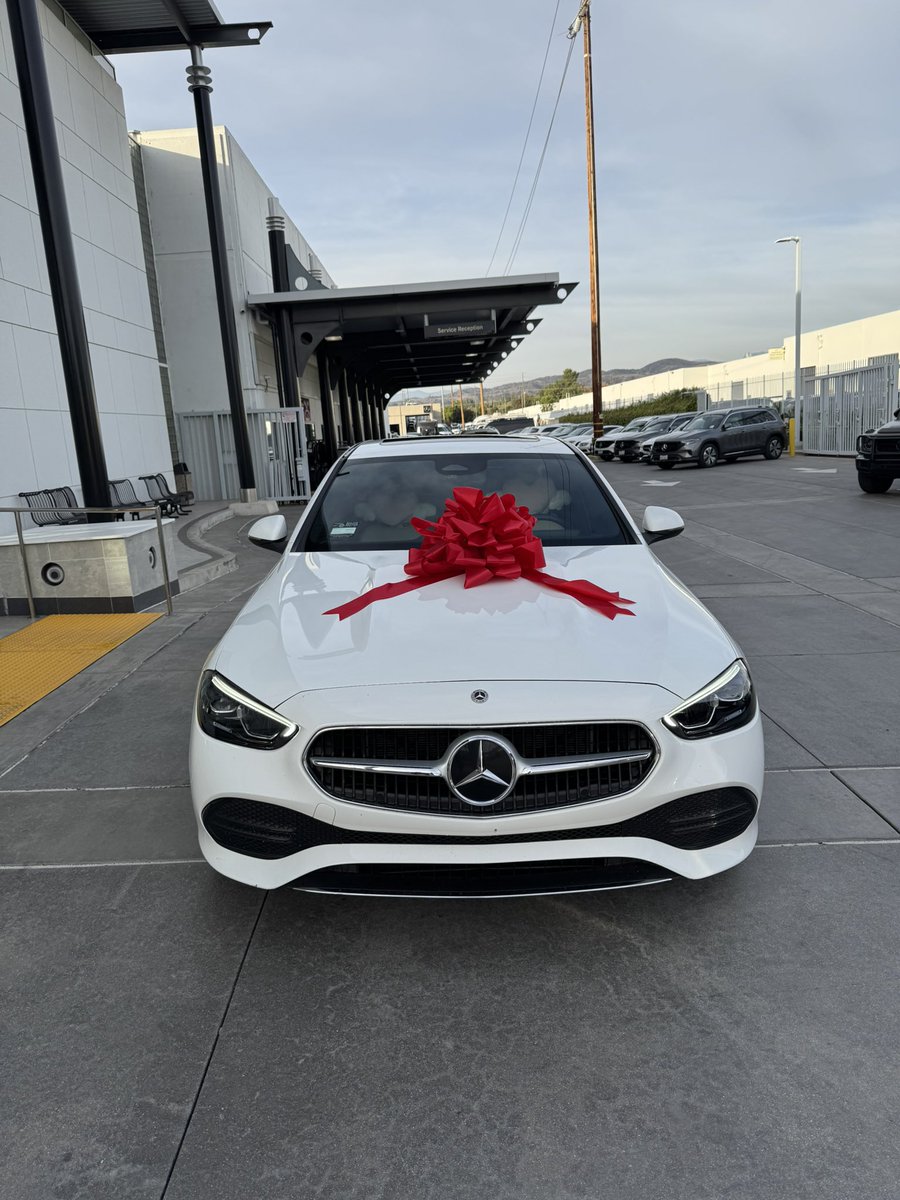 aashley 𝜗𝜚 tweet media