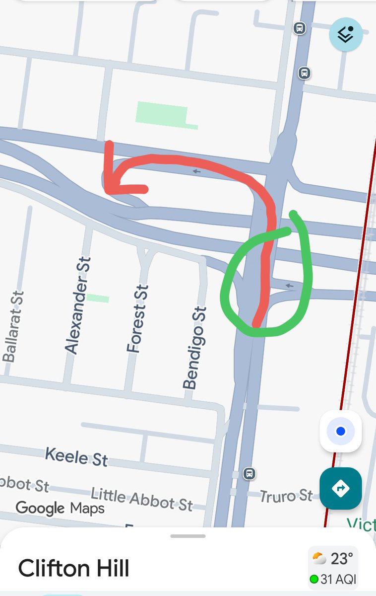 plans_two's tweet photo. 1. Another Melbourne road where Tesla FSD gets confused,when entering the M3, cars must stay in the left lanes early. If you stay in the 2 right lanes, a divider appears and you can’t move back left to enter the M3. @elonmusk @TeslaAUNZ #FSD https://t.co/j3LHkw5hdL