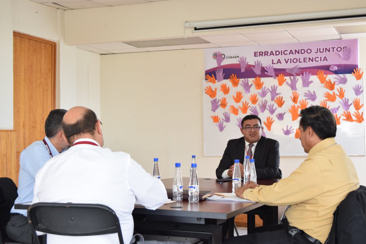 COBAEMex's tweet photo. En el #COBAEM estamos realizando entrevistas del proceso de promoción a funciones directivas y de supervisión en EMS para el ciclo escolar 2026–2027. 🏫

Este es un paso clave para fortalecer el liderazgo y seguir construyendo comunidades educativas sólidas. 📚

#SomosCOBAEM https://t.co/OdTA4HTOJX