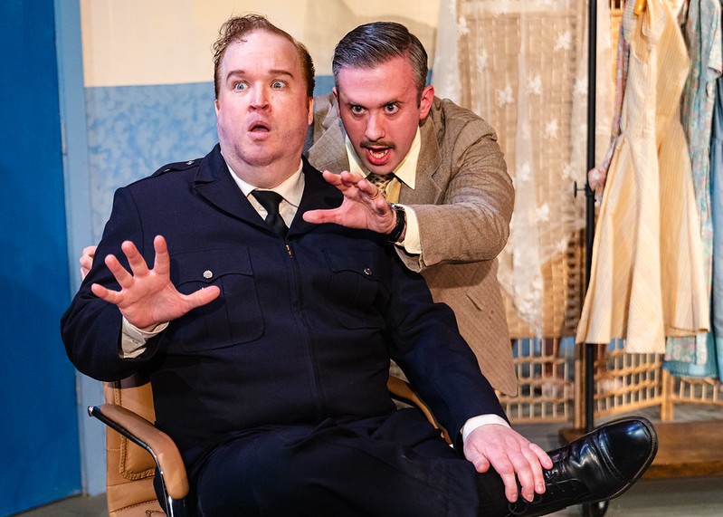 BuzzCenterStage tweet media