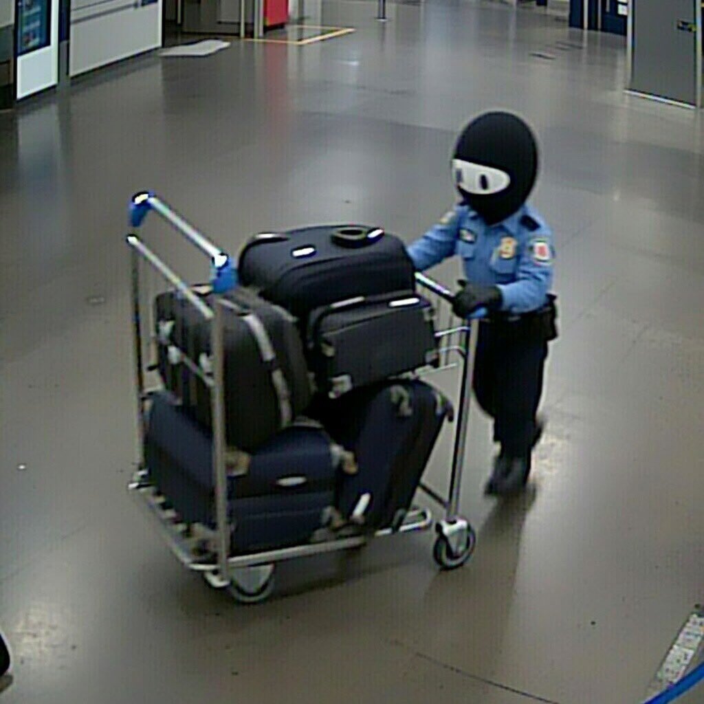 Fartel Cartel🌈💨 tweet media