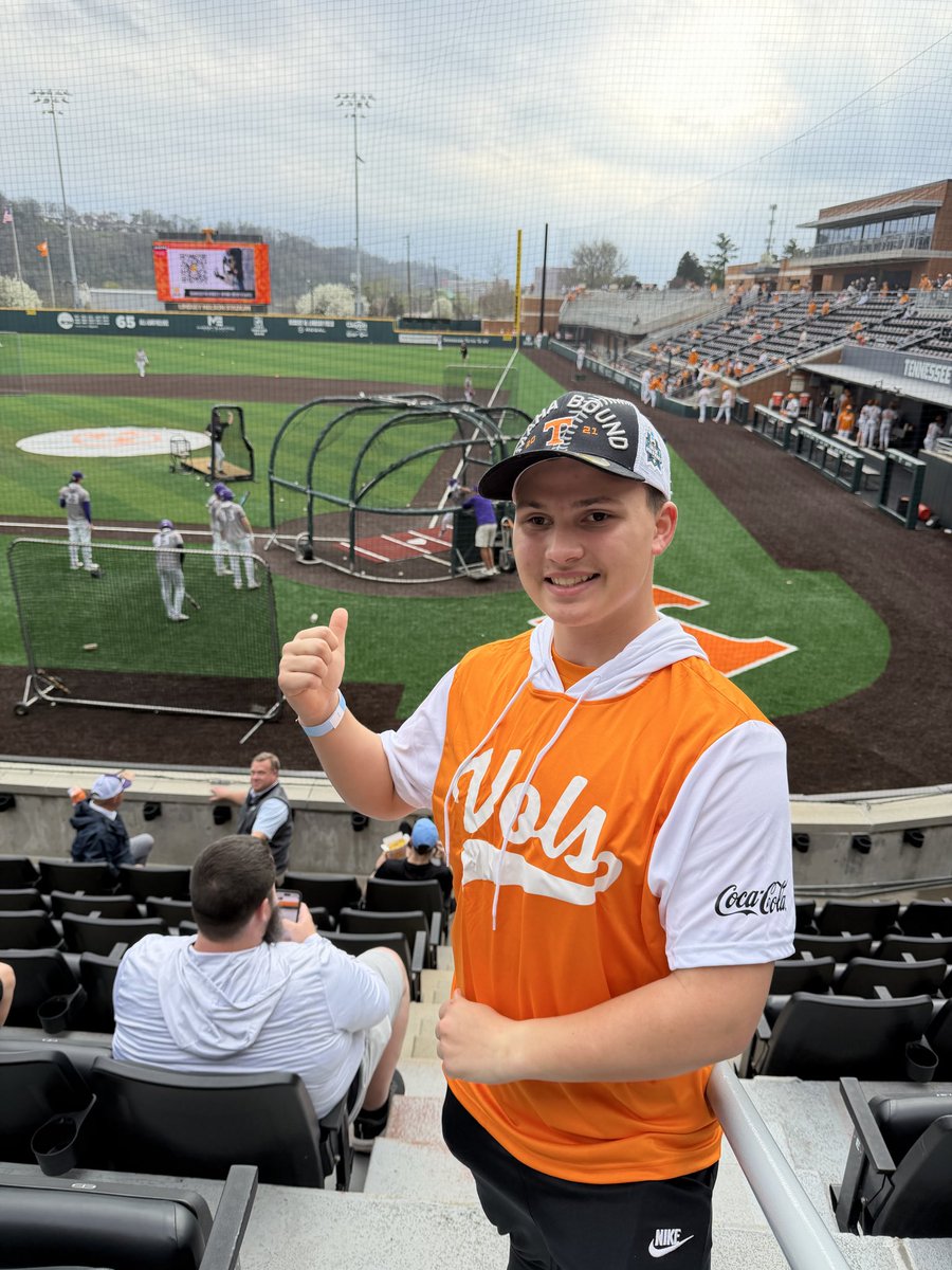 ⚓️Prayers4AJCucksey⚓️ tweet media