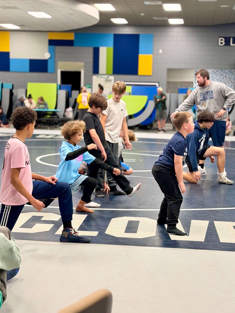 CloverMiddleWrestling tweet media