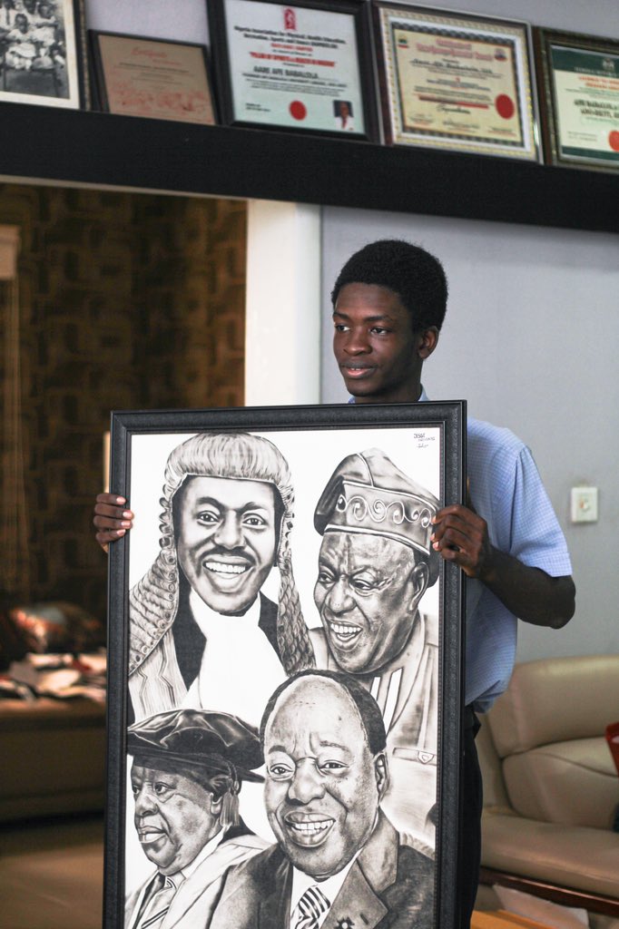 kantos_vi's tweet photo. I draw 🔥🔥
Patronize me 
Get a masterpiece today!!!! https://t.co/ucYJvEcQgb