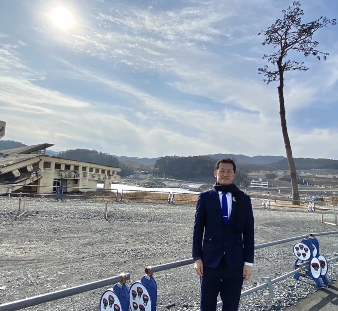 ankonuma's tweet photo. 本日、3月11日。 私たちは、あの震災で失われた多くの命と、今なお続く復興への歩みを決して忘れてはなりません。
県議会議員として、被災地の記憶と教訓を胸に刻み、命を守る地域づくりと防災の���化に努めます。
写真は2018年撮影。
#奇跡の一本松 https://t.co/VpNcsyTJEH