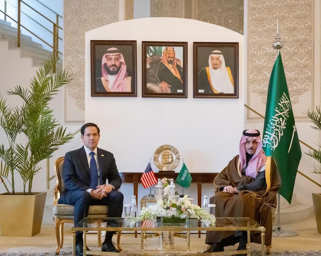 روبيو يتصل بالأمير فيصل بن فرحان ويدين الهجمات الإيرانية على السعودية