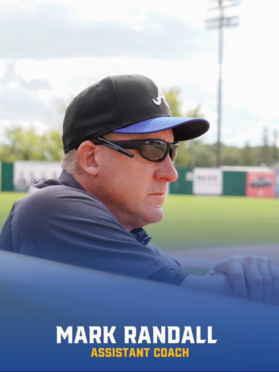 TeamAlbertaBSB's tweet photo. Behind the bench for #TeamAB at @baseballcanada cup. https://t.co/9WViL3rXWj