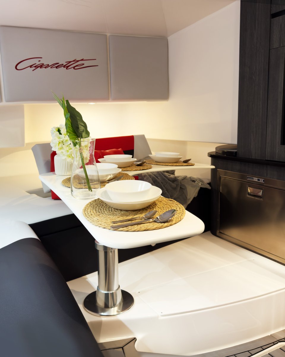 Cigarette Racing Team tweet media