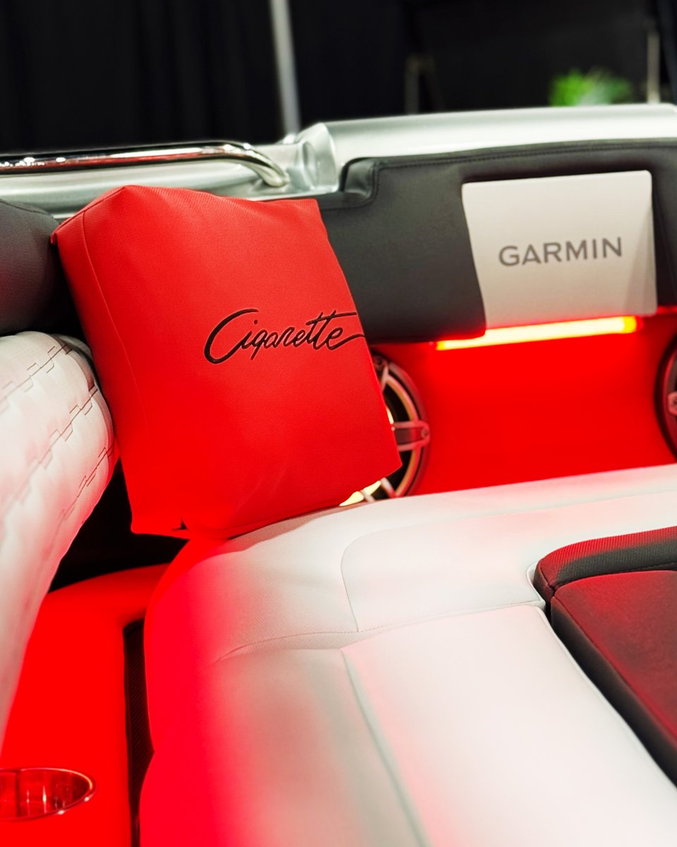 Cigarette Racing Team tweet media