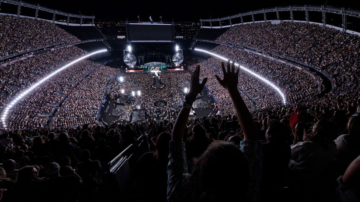 Empower Field at Mile High tweet media