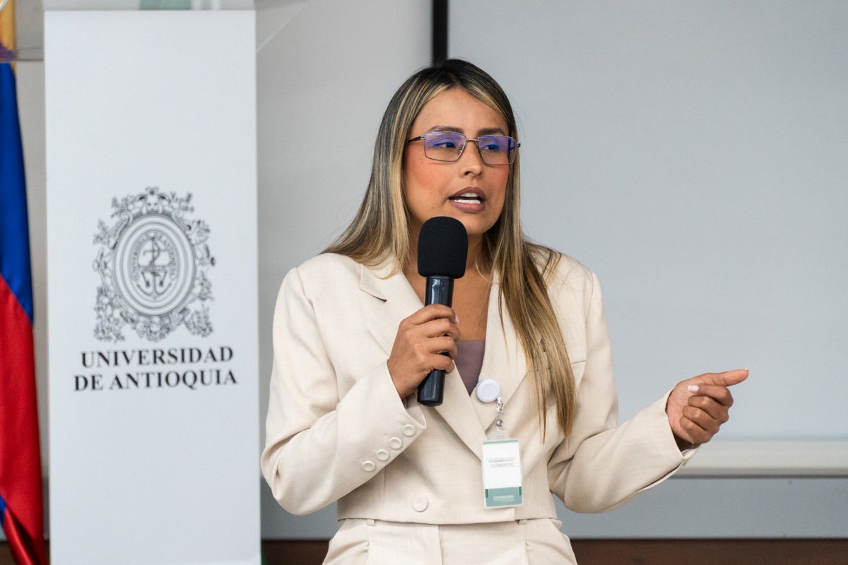 Contraloría General de Antioquia tweet media