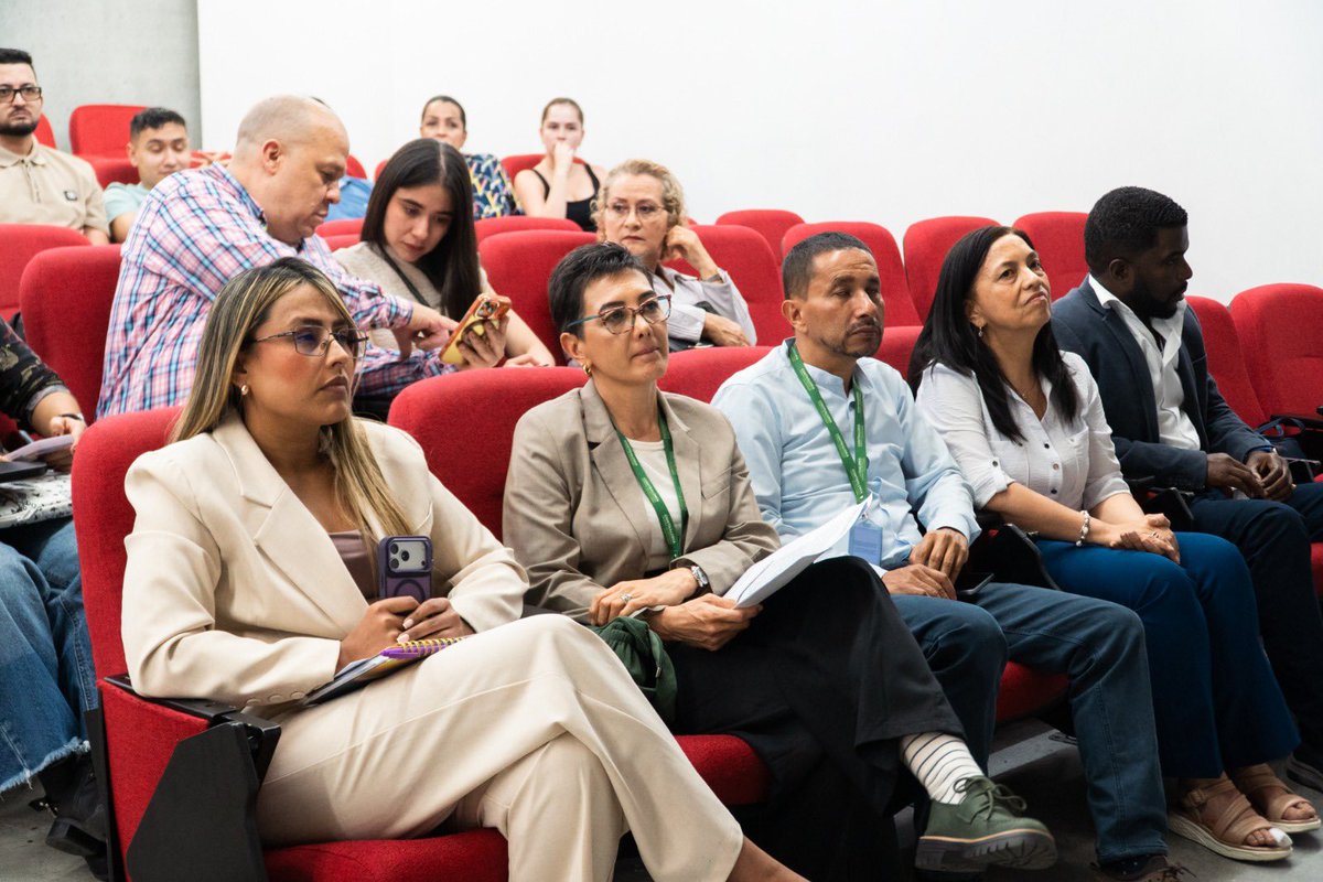 Contraloría General de Antioquia tweet media