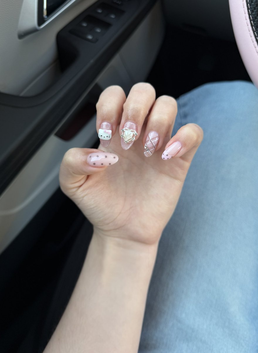 Princess Skylar 𝜗𝜚⋆₊˚ tweet media