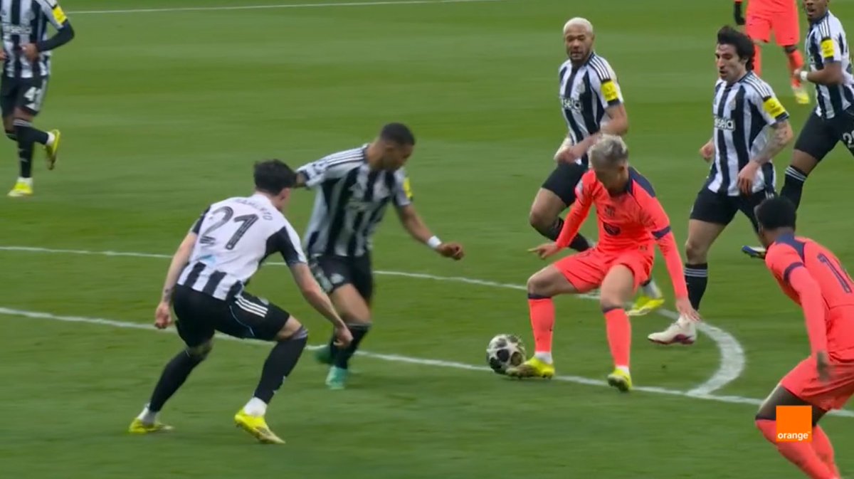 Archivo VAR tweet media