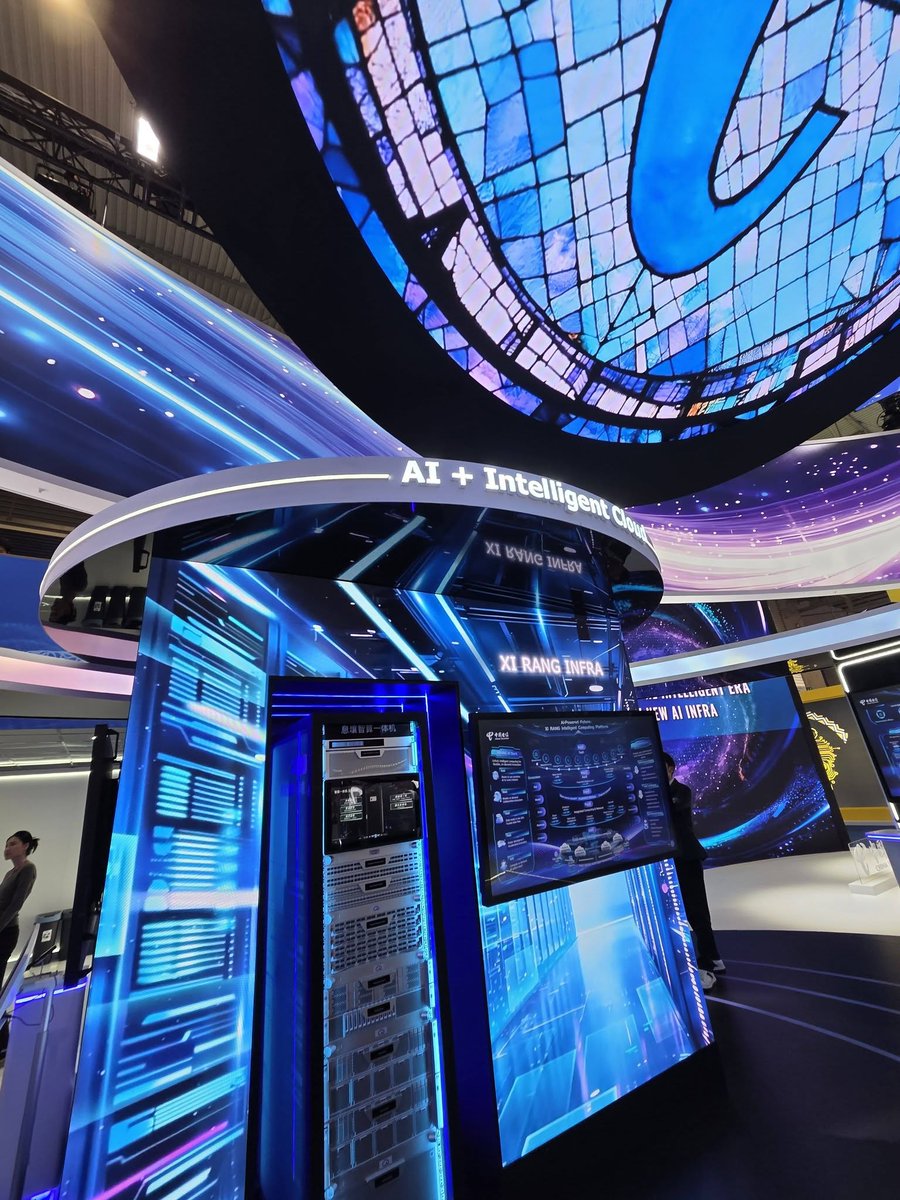 Tomasz Flakowski tweet media