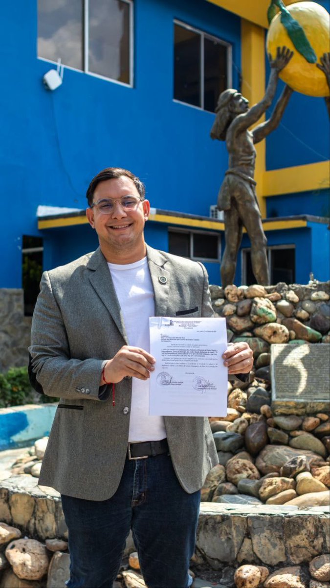 El alcalde <a href="/alexandermirele/">ALEXANDER MIRELES</a> nos hizo entrega del ejecútese de la Ordenanza de Primer Empleo y Emprendimiento Joven del municipio San Carlos, esto significa un avance en la construcción del San Carlos Posible.

En los próximos días daremos una rueda de prensa para dar más detalles