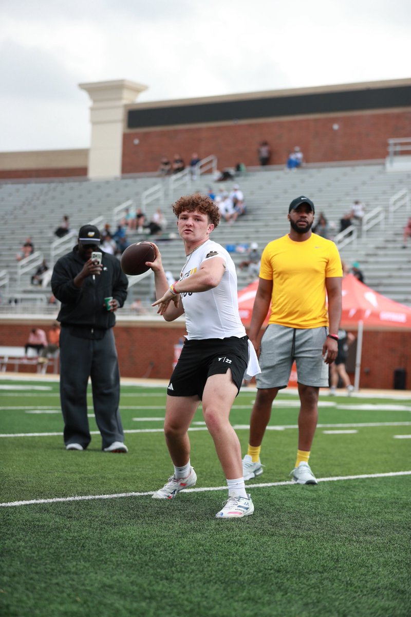 Jd Gillum tweet media