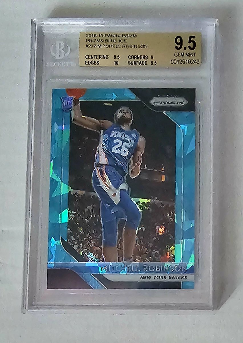 BuffaloJess tweet media