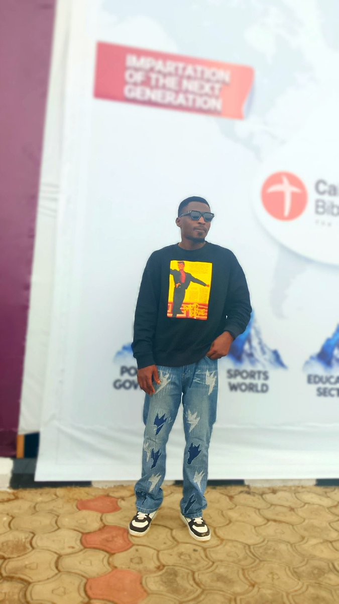 Dukeofogoja1's tweet photo. 🤳📷 https://t.co/5oSpUiYFbM