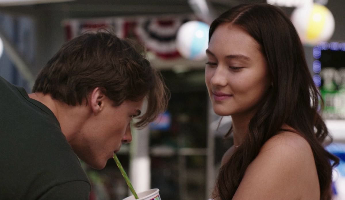 hourly bellyconrad tweet media