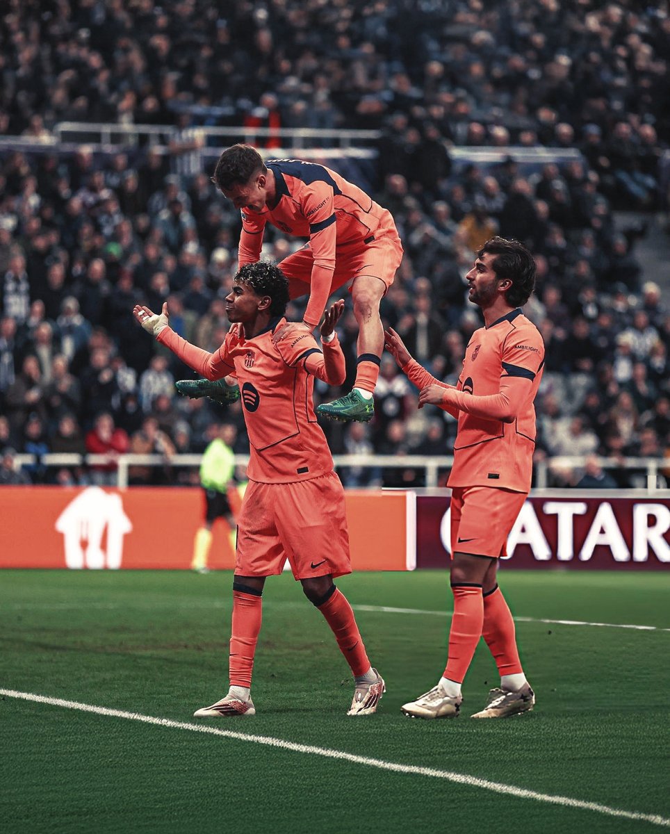 barca_divine tweet media