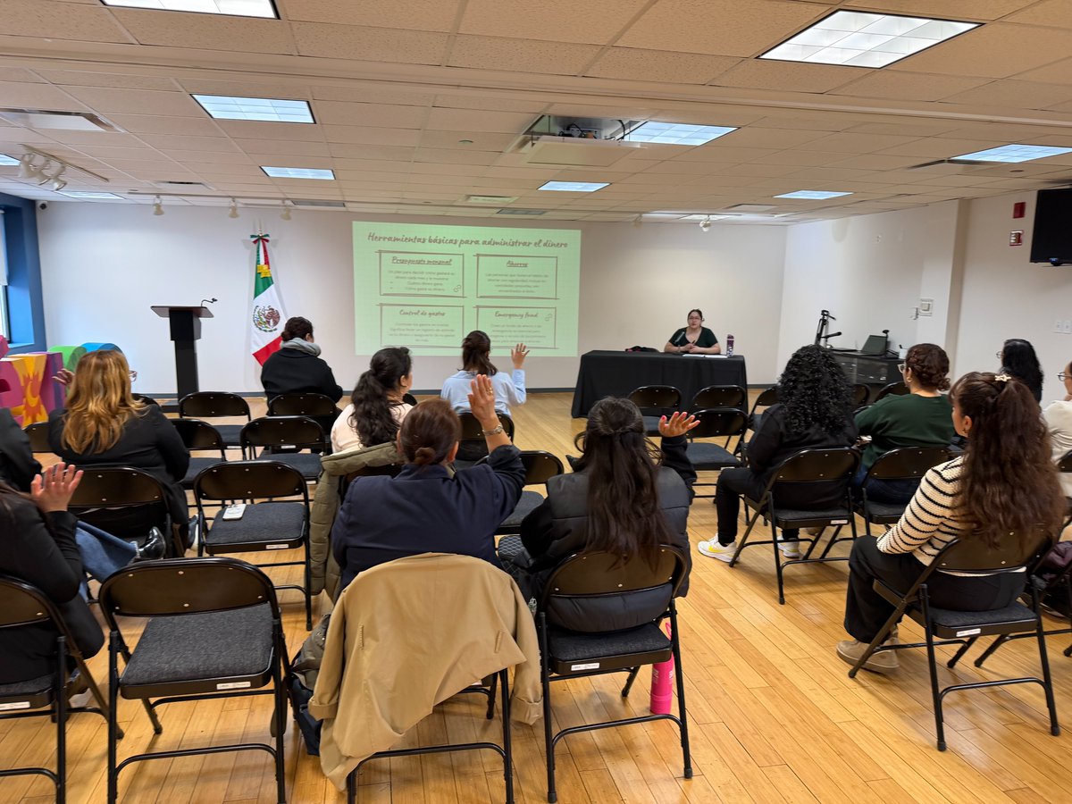 Consulado General de México en Chicago tweet media