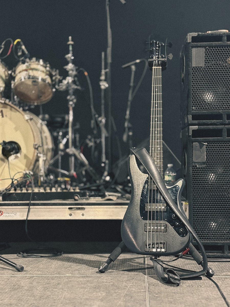 Mike Gordon tweet media
