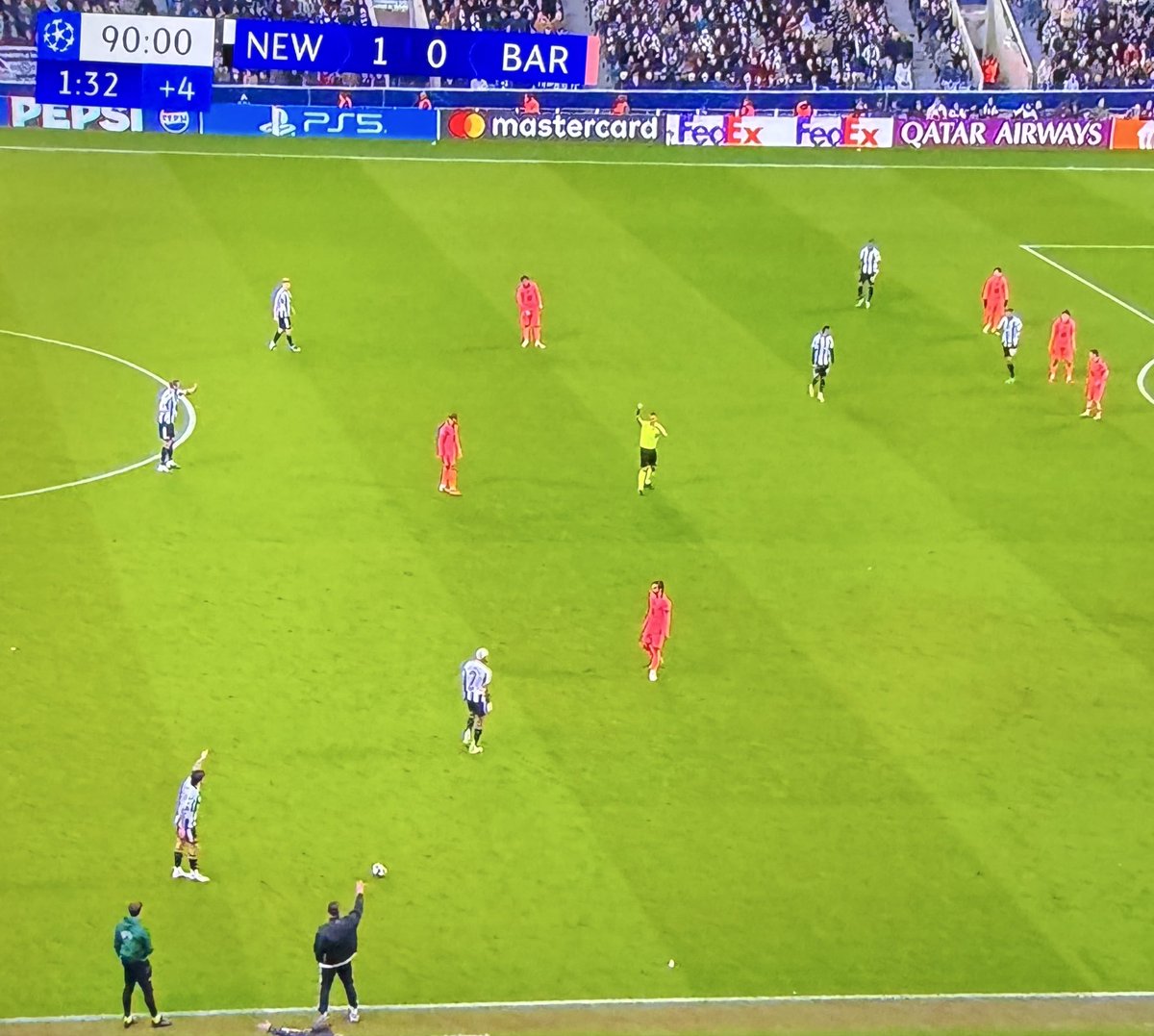 Llourinho tweet media