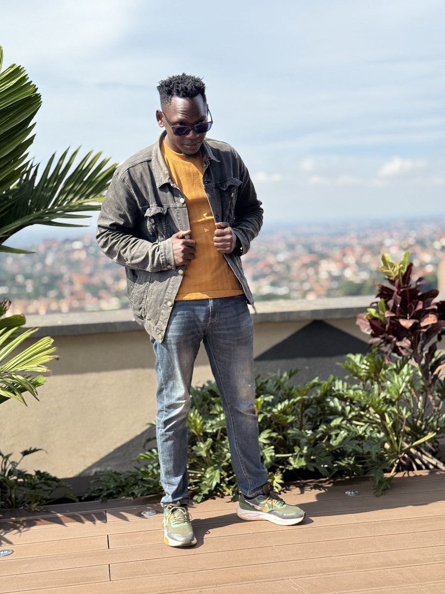 Renamed Samo🏈🎬🇺🇬 tweet media