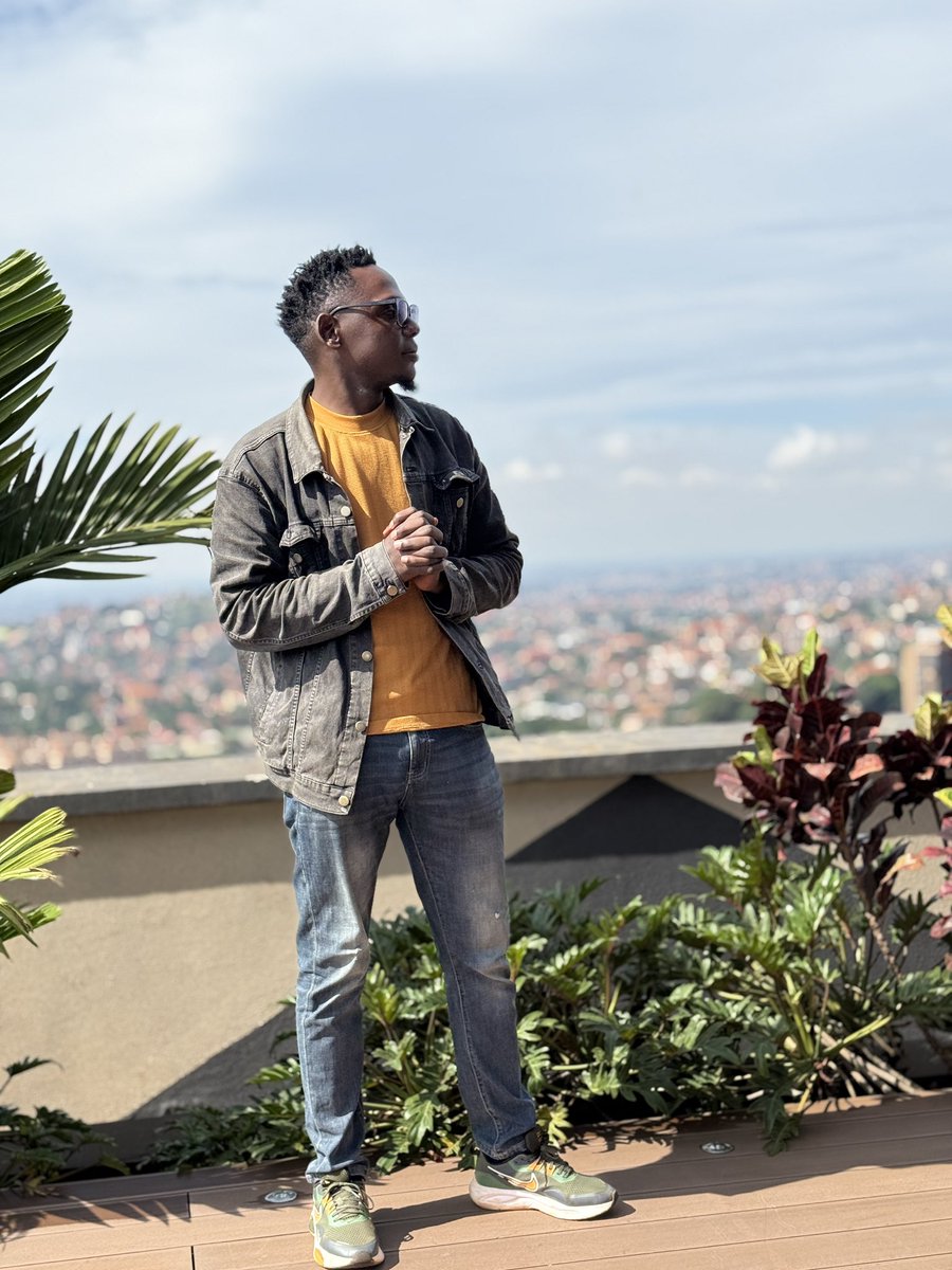 Renamed Samo🏈🎬🇺🇬 tweet media