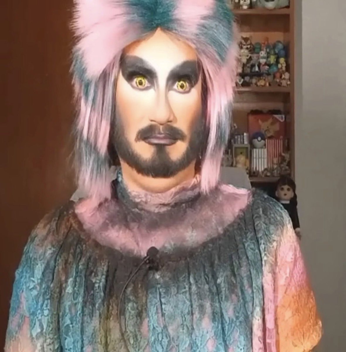 lieon7272's tweet photo. Grandes rumores que ella:
@EdgarVenomous 
Es la secreta de SLM2.
Cualidades: Excesos de coño, desempleada, señora de tercera edad, Makeup artist, WOKE, disléxica, influencer, no se baña, mujer de hogar, vendedora en los tianguis. https://t.co/64pZvrRI0q