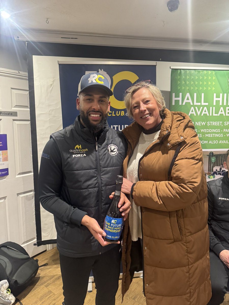 AndoverNSfc's tweet photo. @Racingclubvip MOTM - the main man driving the team forward 💪 Claudio Herbert 💚🖤
@Claudiox35 https://t.co/GMp1oVfxdw